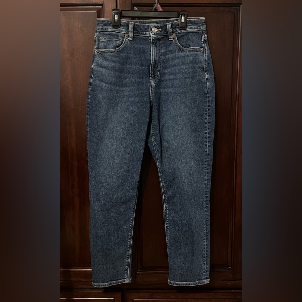 American Eagle Stretch Mom Jeans Sz 6 Short 6S Medium wash Denim